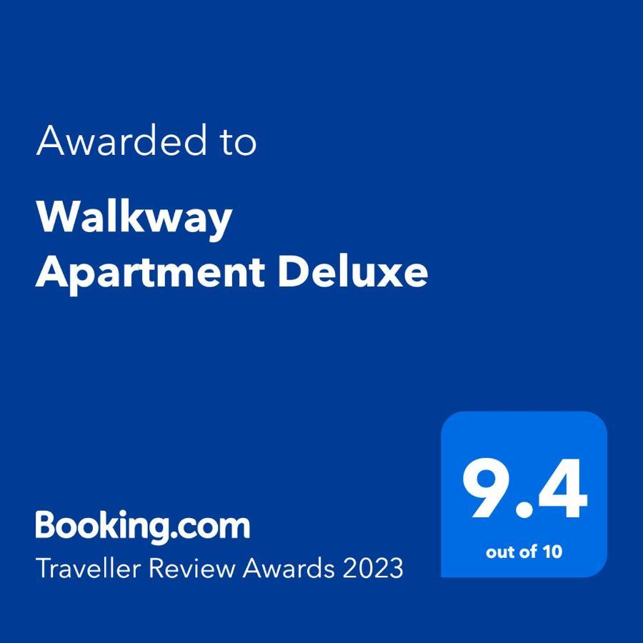 Walkway Apartment Deluxe Budapest Luaran gambar