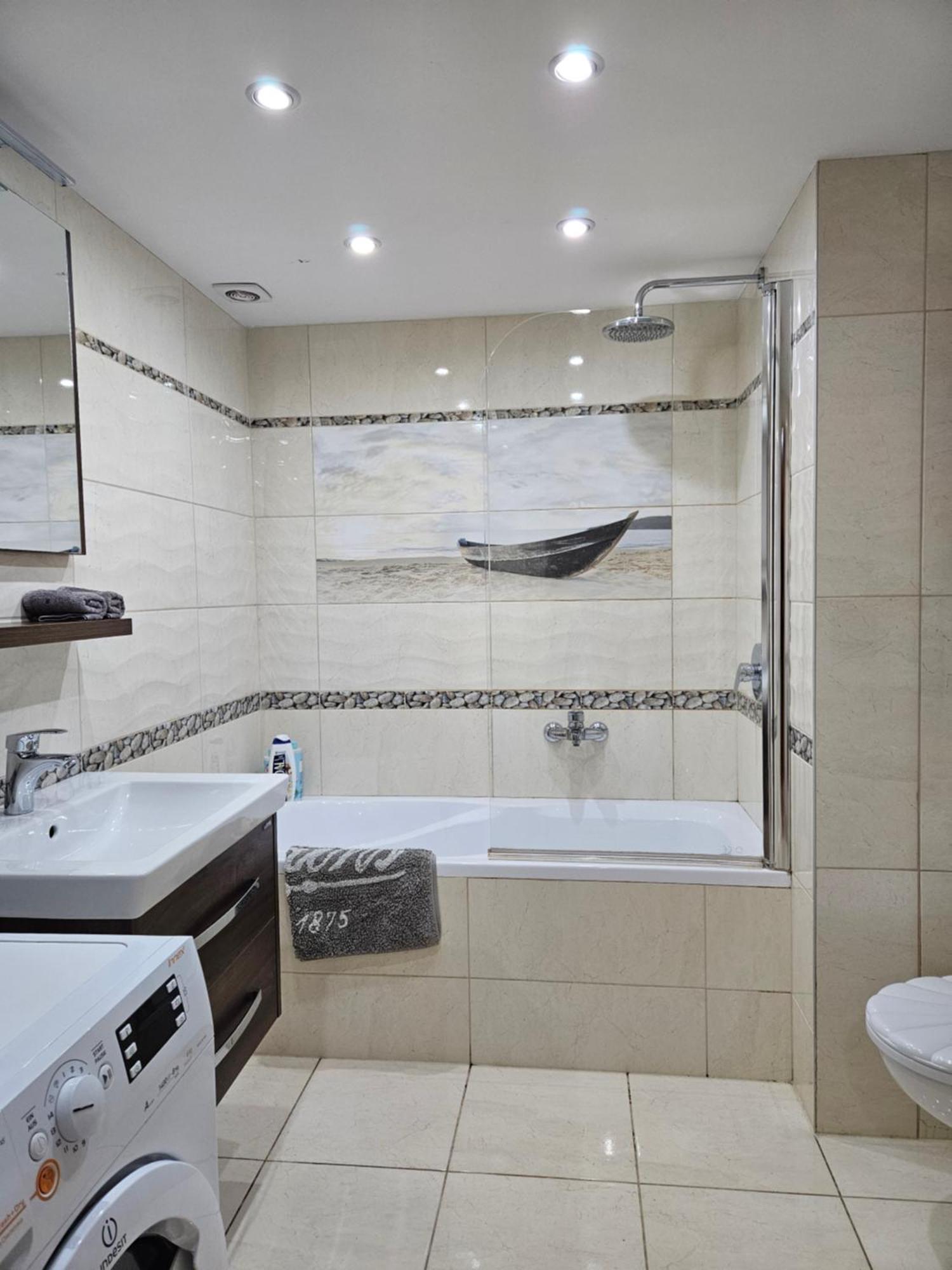 Walkway Apartment Deluxe Budapest Luaran gambar