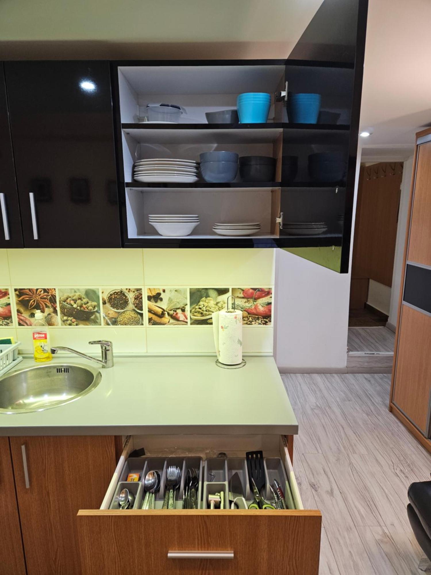 Walkway Apartment Deluxe Budapest Luaran gambar